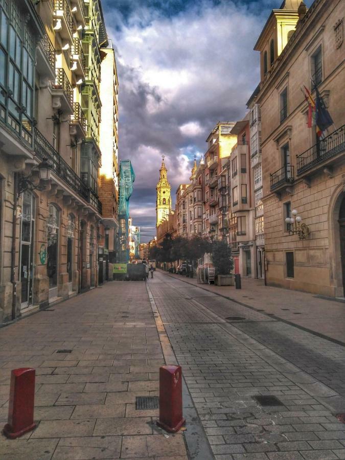 "El Rincon Del Pintor"Enorme Piso A Junto A Laurel Ascensor By Apartamentos ログローニョ エクステリア 写真